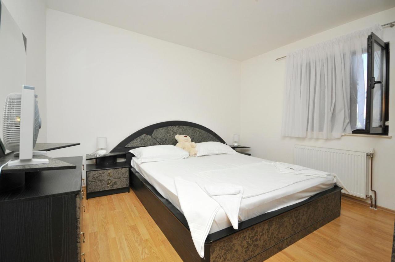 Roso Apartment With Sea View Trogir Eksteriør bilde
